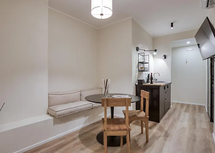 아파트호텔 Welchome - 3*